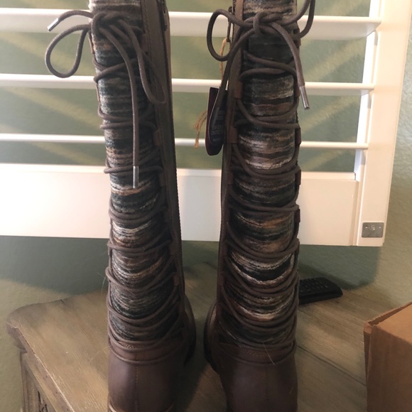 Southwestern Style Bionico Weatherproof Epping Tall Boots Size 7.5 Aztec Brown - Picture 2 of 13